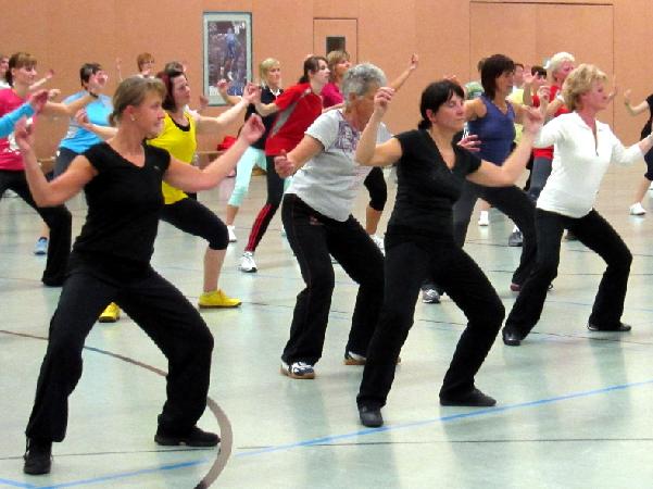 111125_Zumba 008.jpg